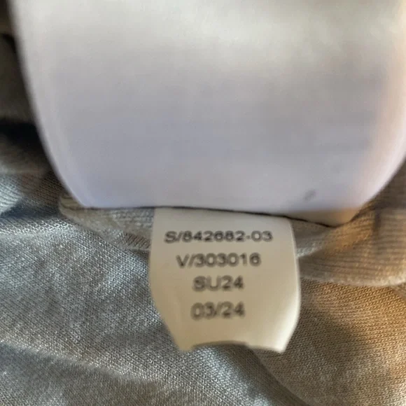 Athleta Seasoft Bubble Hem Hoodie in light blue gray Size L - Picture 8 of 16